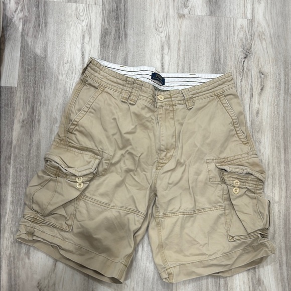 Polo Ralph Lauren Beige  Cargo Shorts size 34 - Picture 1 of 9